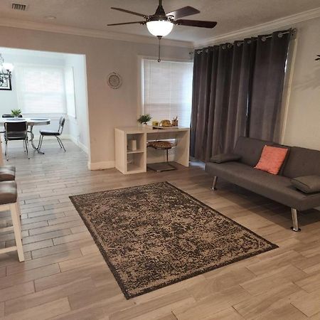☆The Oasis In Murray Hill☆ -Sleeps 8- Wifi- Cozy Jacksonville Exterior foto