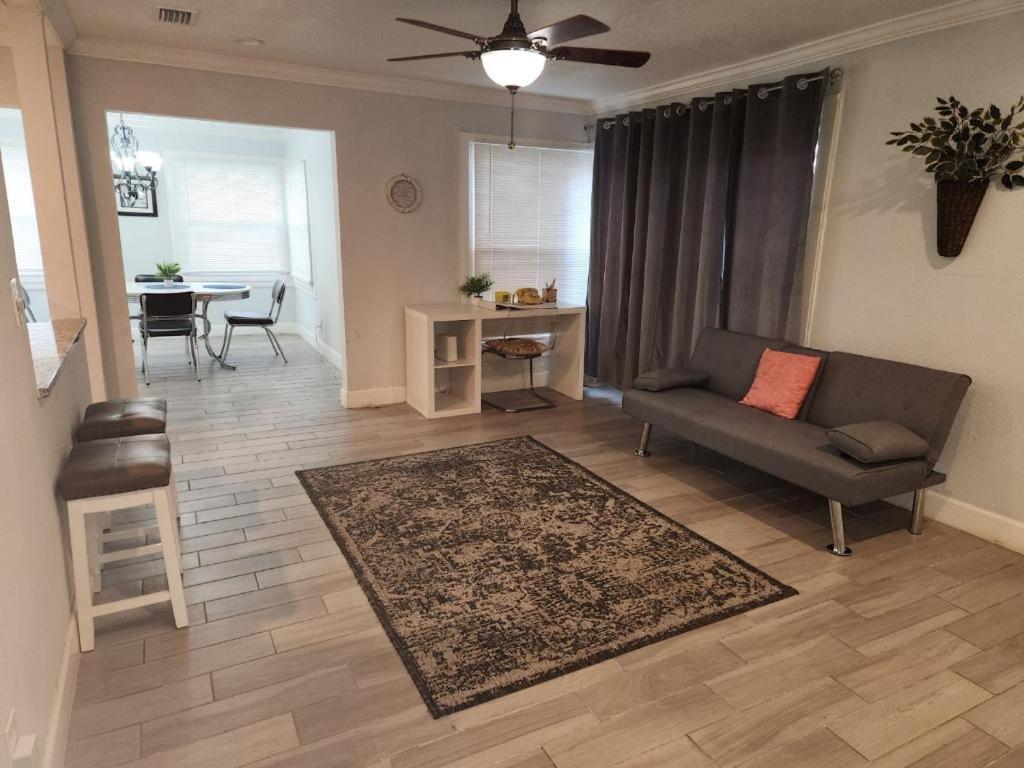 ☆The Oasis In Murray Hill☆ -Sleeps 8- Wifi- Cozy Jacksonville Exterior foto